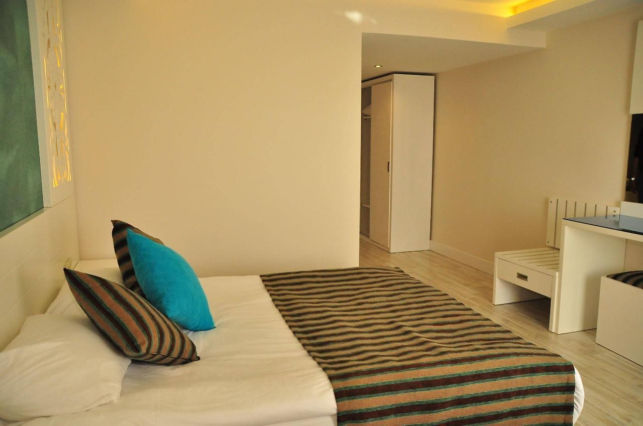 Готель Aura Boutique 3*