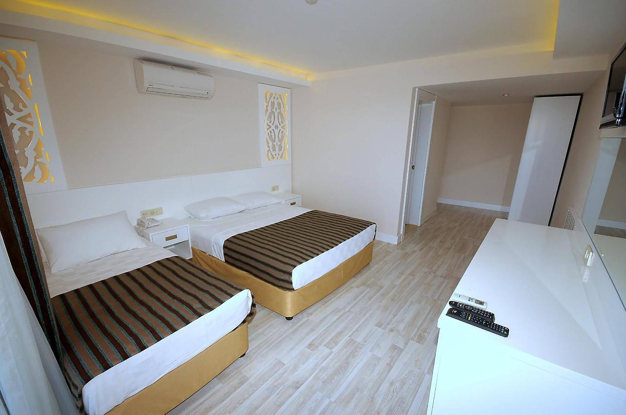 Aura Boutique Отель 3*