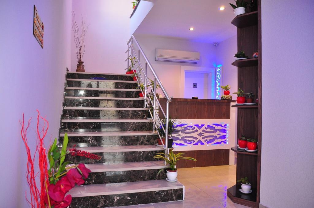 Aura Boutique 3* Sidé